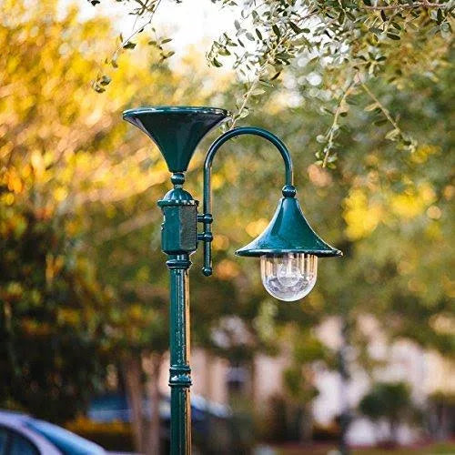 Green Solar Lamp Post U922