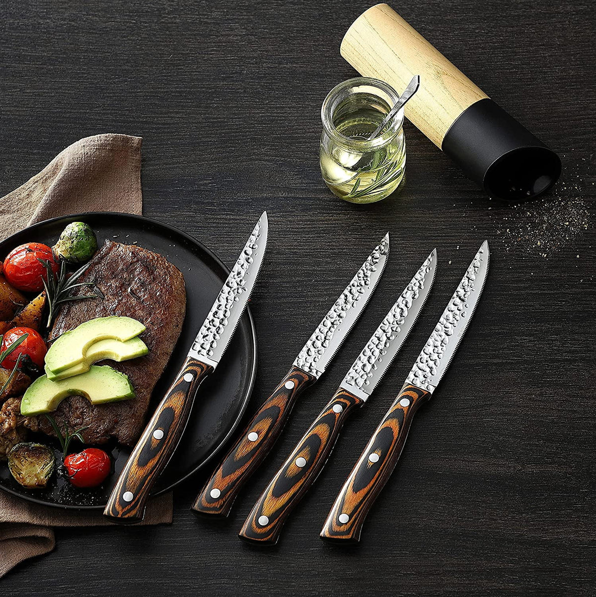 15-Piece Stainless Steel Knife Block Set with Built-in Sharpener I8106