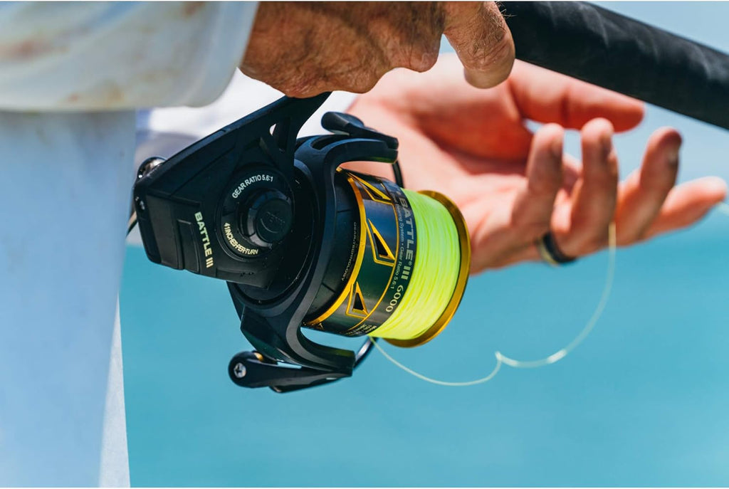 4000 Black and Red Spinning Inshore Fishing Reel B77075