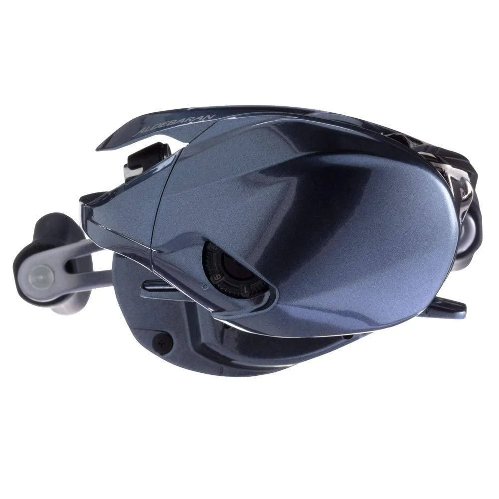 Baitcasting Reel E675908