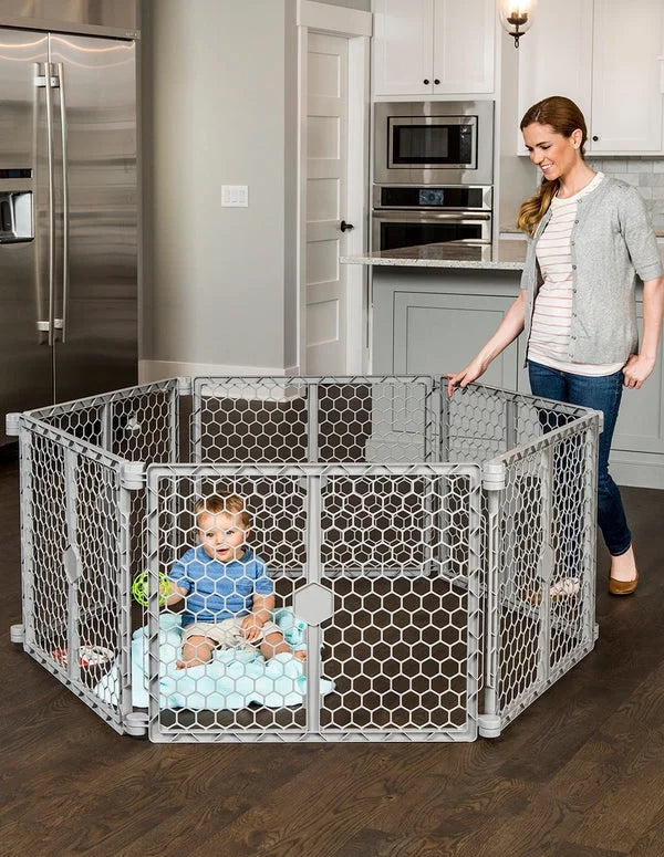 Plastic 192 inch Super Wide Baby Gate and Play Yard E832735