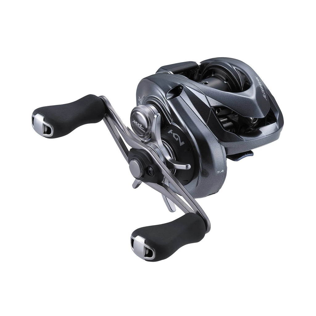 Baitcasting Reel E675908
