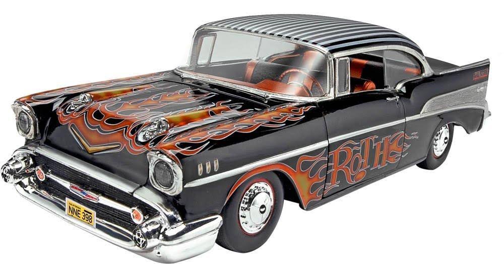 1/25 Scale Plastic Model Car Kit U420