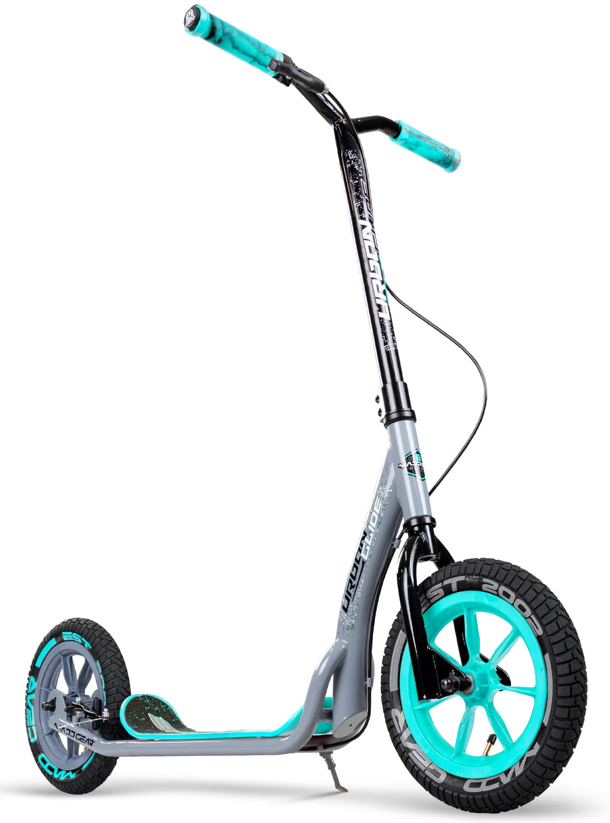 Kick Scooter with Rubber Tires A386990