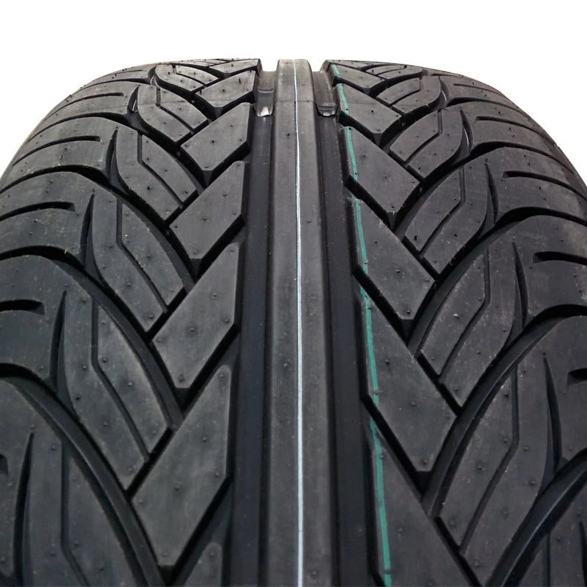 295/30R26 107W XL Ultra High Performance SUV Tires I978882