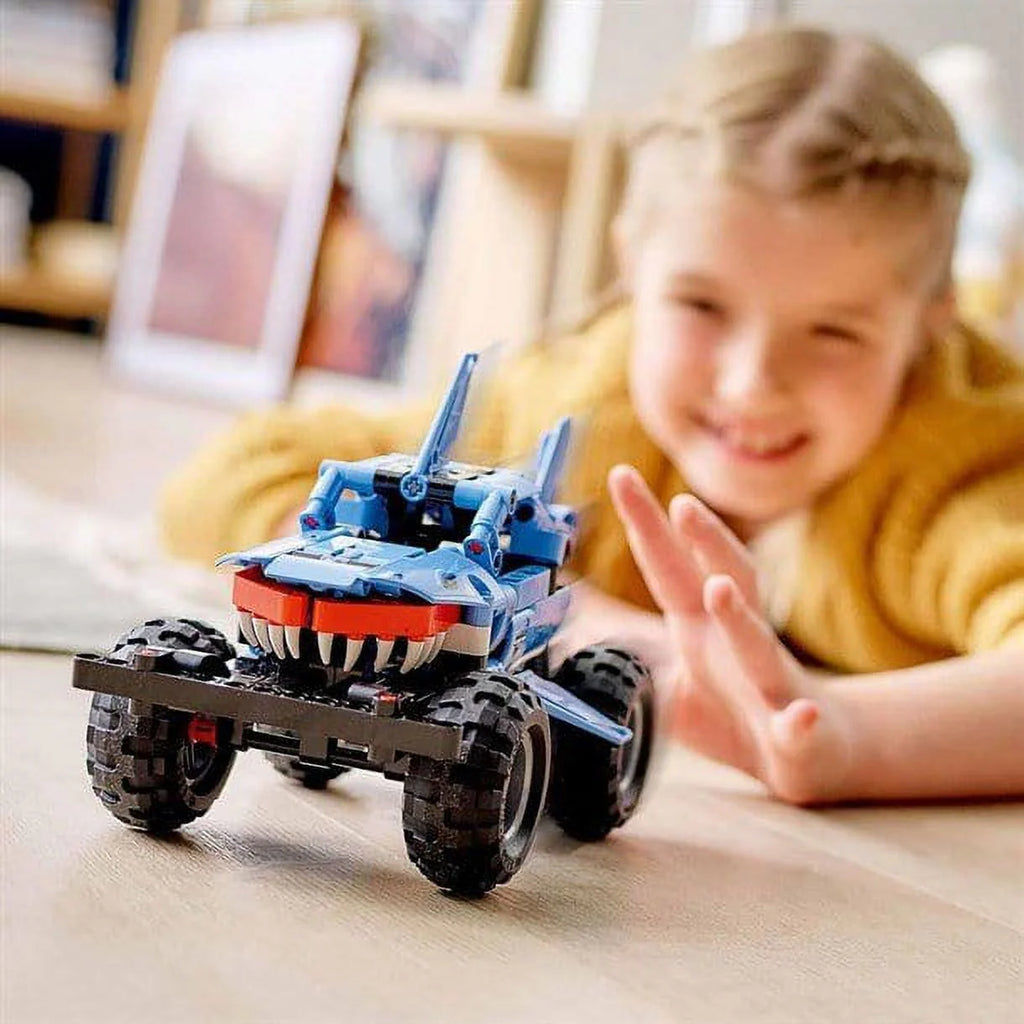 Technic Monster Jam Megalodon C171400