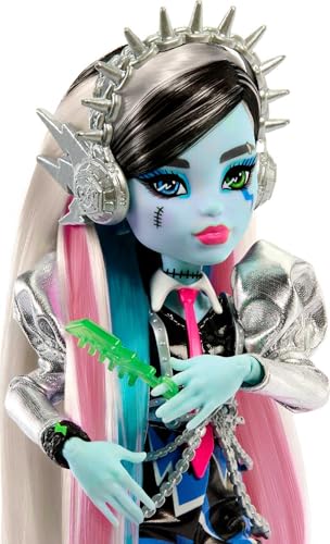 Monster High Doll with Instrument & Accessories Q49038