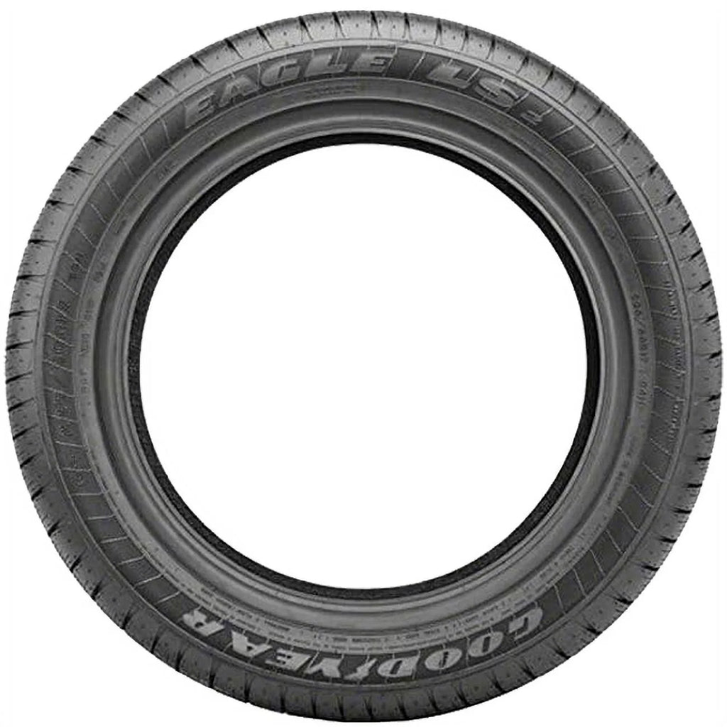 275/55R20 111S All Season Tire L755